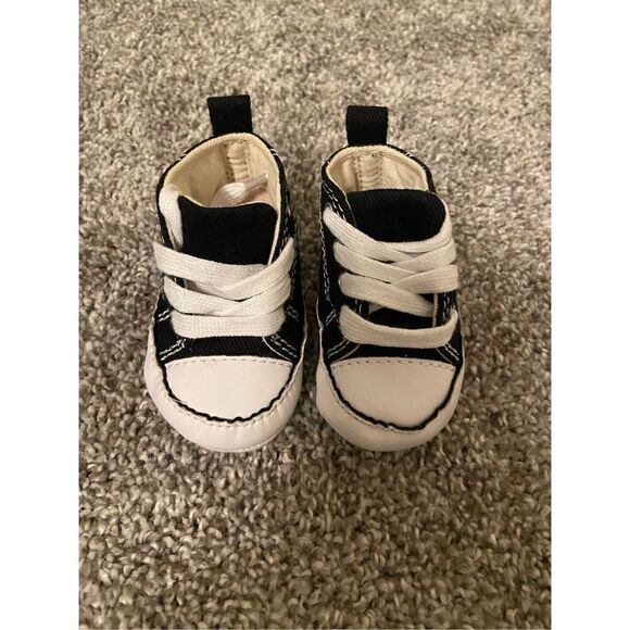 Baby Converse Black Crib Shoe size 1 - Picture 2 of 6